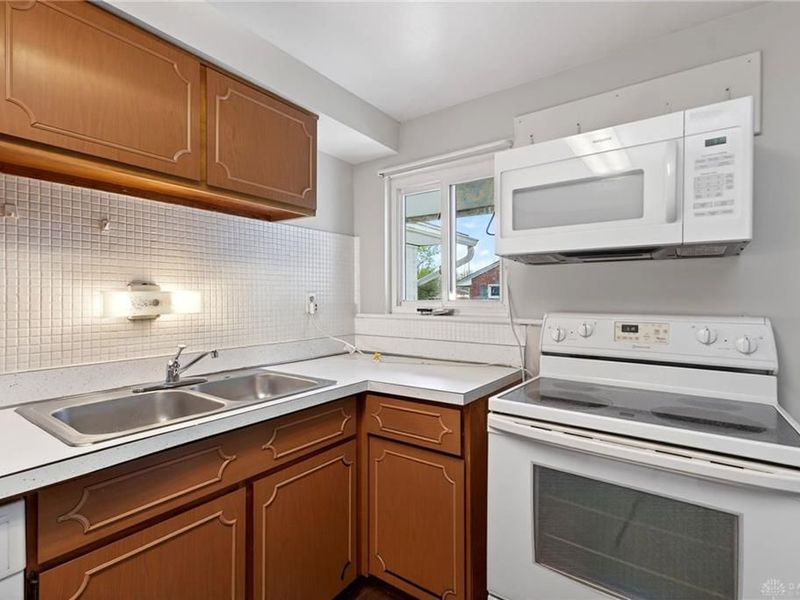 3907 Ackerman Boulevard, Kettering, OH 45429 Photo 15