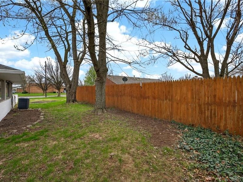 3907 Ackerman Boulevard, Kettering, OH 45429 Photo 38