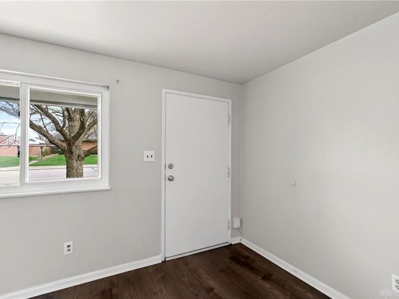 3907 Ackerman Boulevard, Kettering, OH 45429 Photo 5