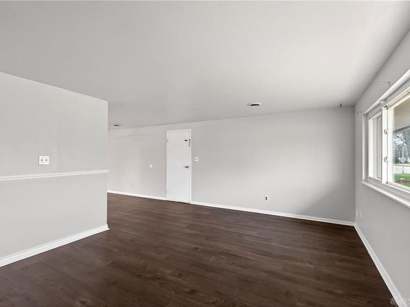 3907 Ackerman Boulevard, Kettering, OH 45429 Photo 6