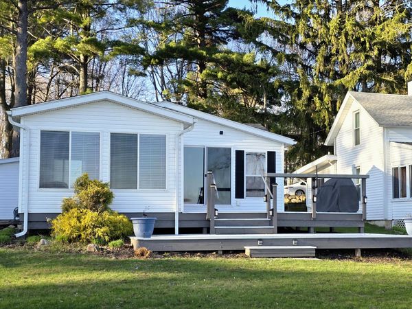 3726 Peterson Drive, Gobles, MI 49055