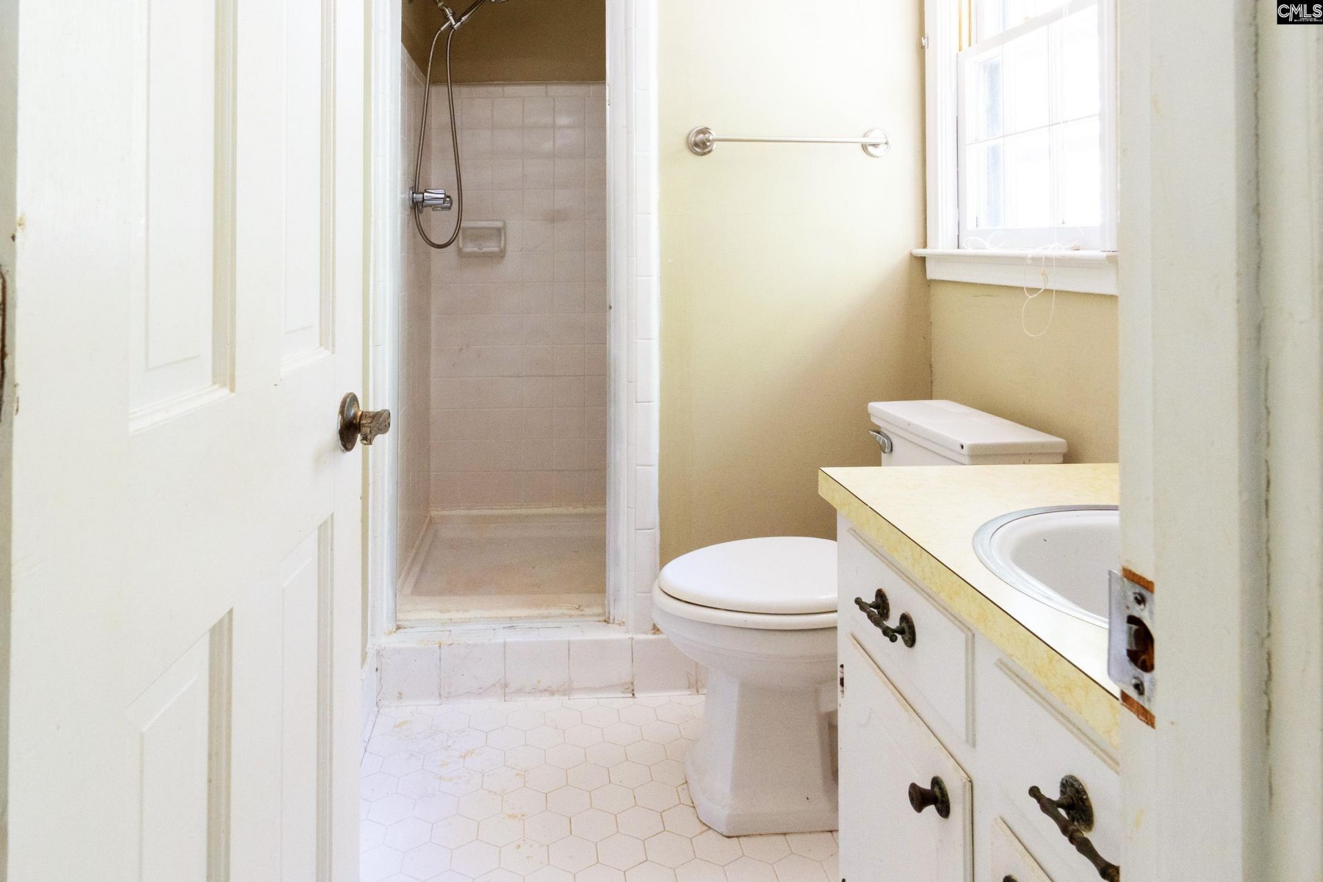 417 White Falls Dr  Photo 35