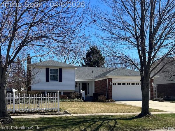 8370 Elmhurst Street , CANTON, MI 48187