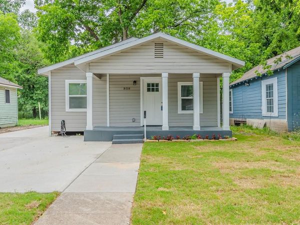 808 N Montgomery Street, Sherman, TX 75090