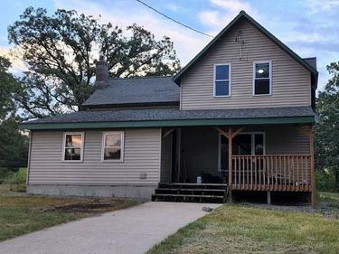 11700 221st Avenue NW, Sunburg, MN 56289