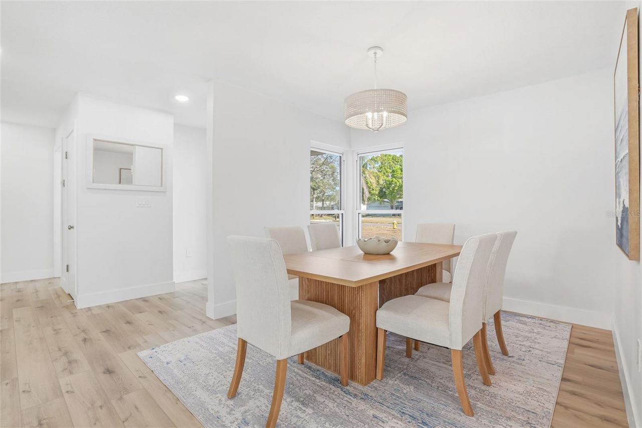 5708 Bayshore Drive, Seminole, FL 33772 Photo