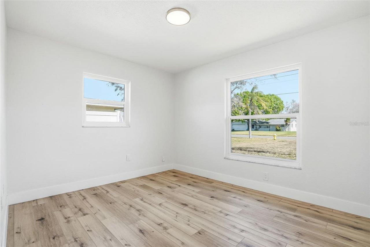 5708 Bayshore Drive, Seminole, FL 33772 Photo