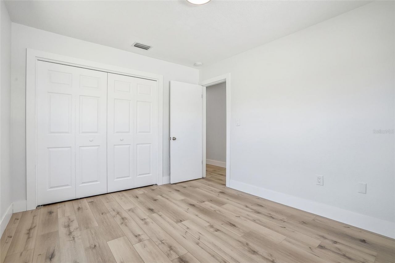 5708 Bayshore Drive, Seminole, FL 33772 Photo