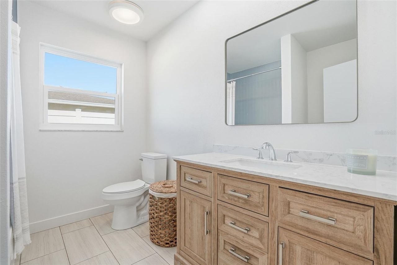 5708 Bayshore Drive, Seminole, FL 33772 Photo