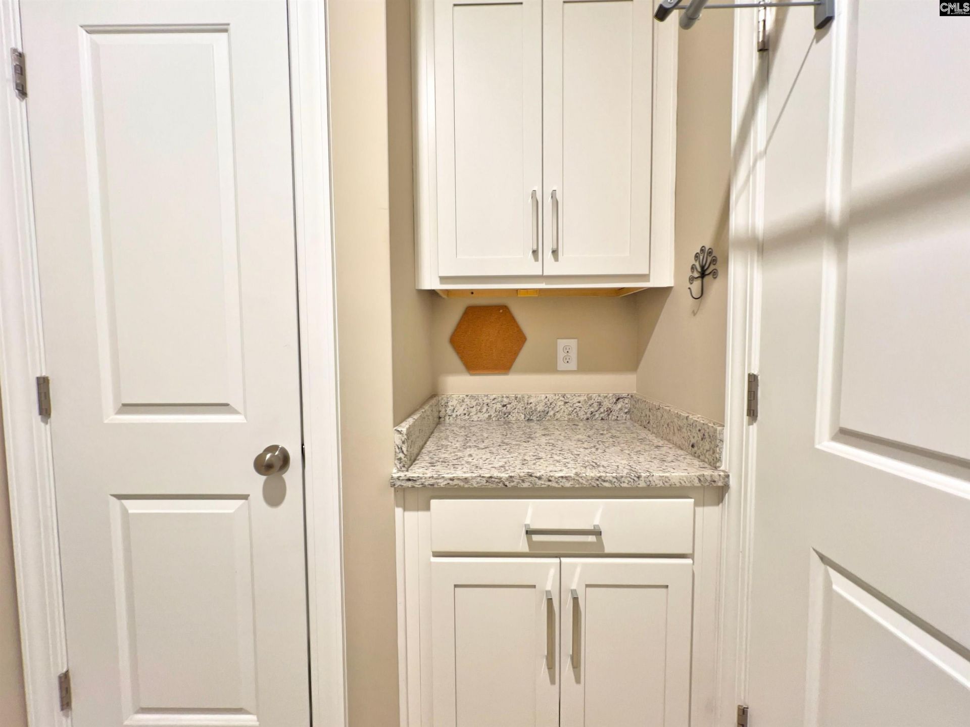 2013 Plumer Drive  Photo 32