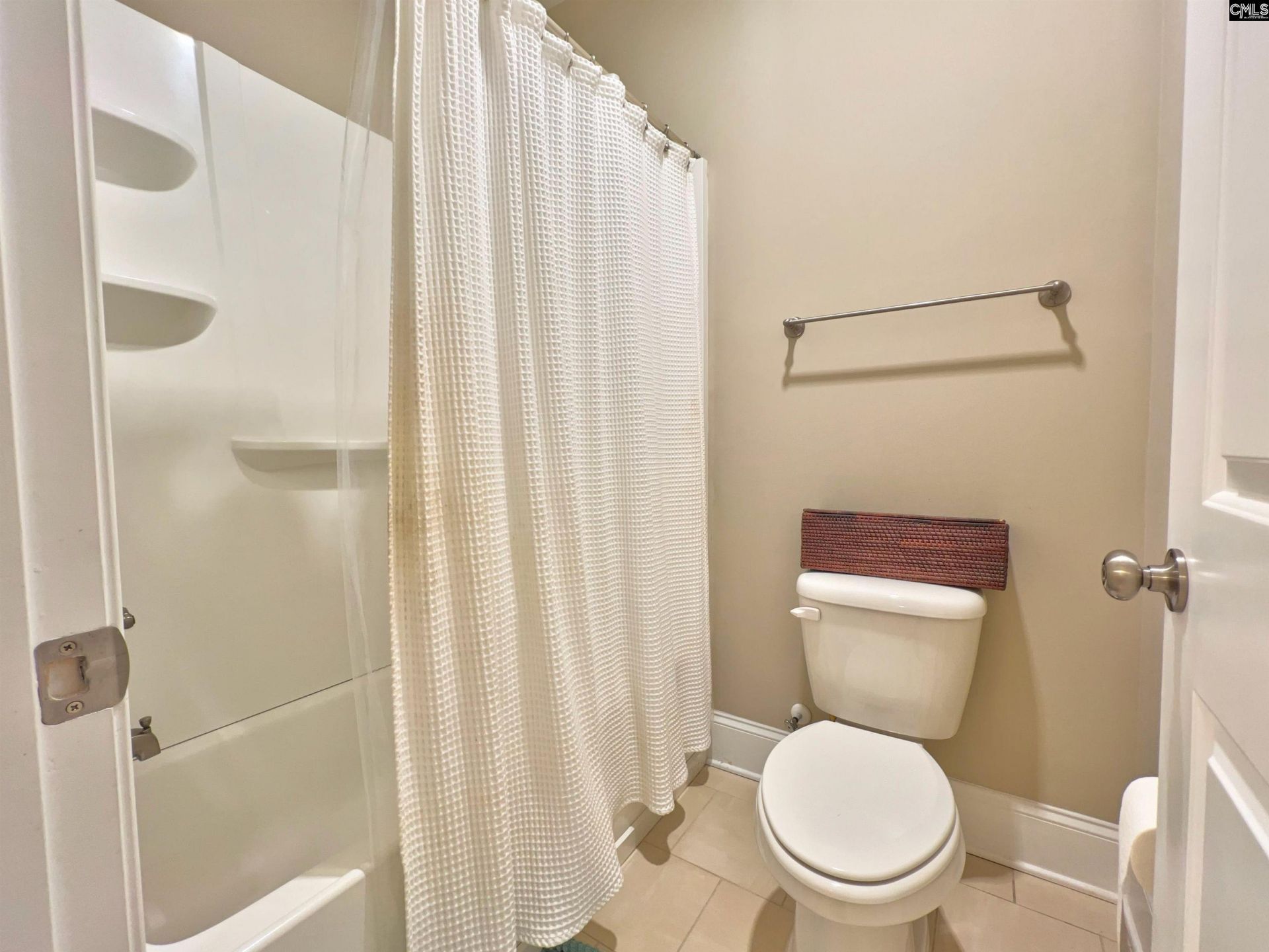 2013 Plumer Drive  Photo 43