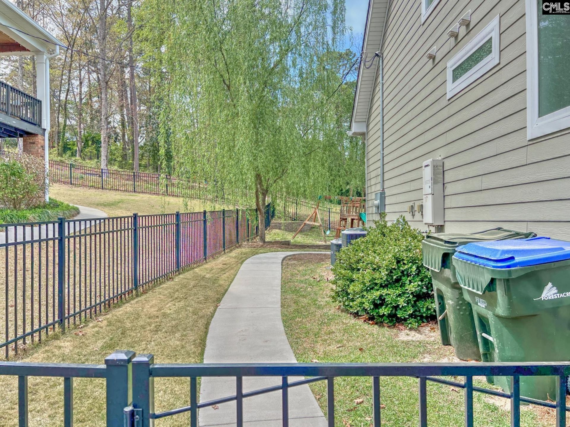 2013 Plumer Drive  Photo 58