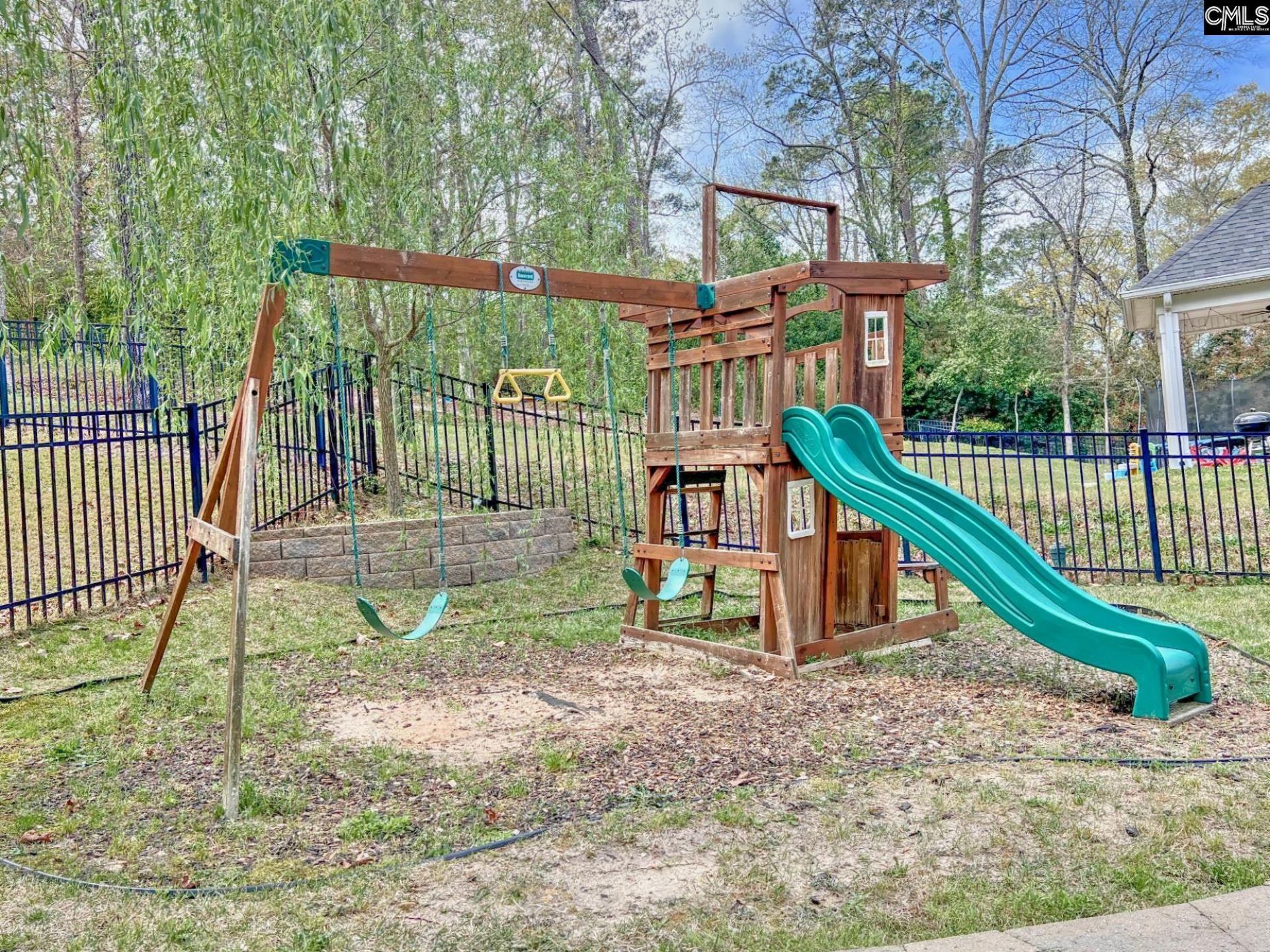 2013 Plumer Drive  Photo 59