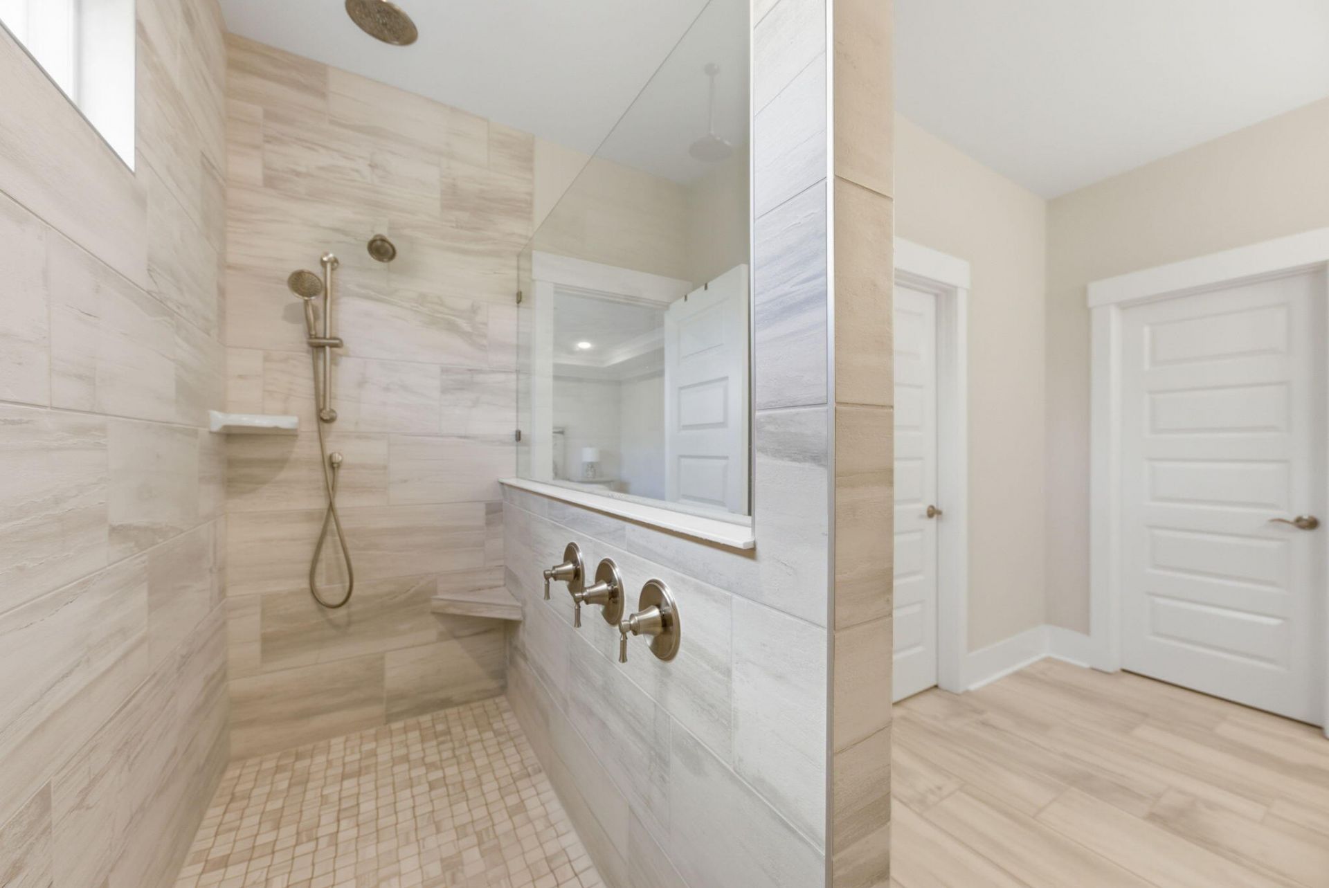 222 Port Tack Drive Photo 19