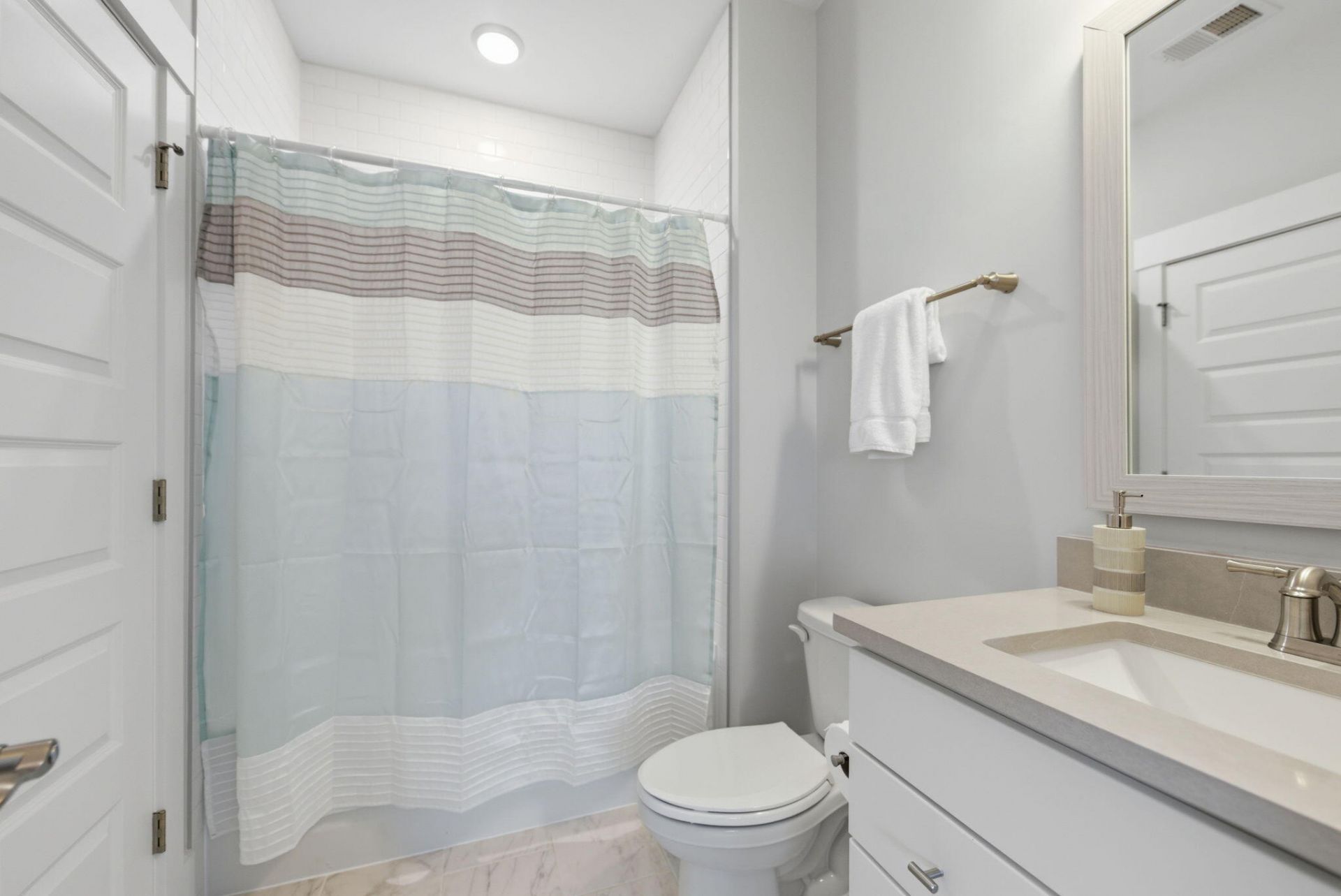 222 Port Tack Drive Photo 27