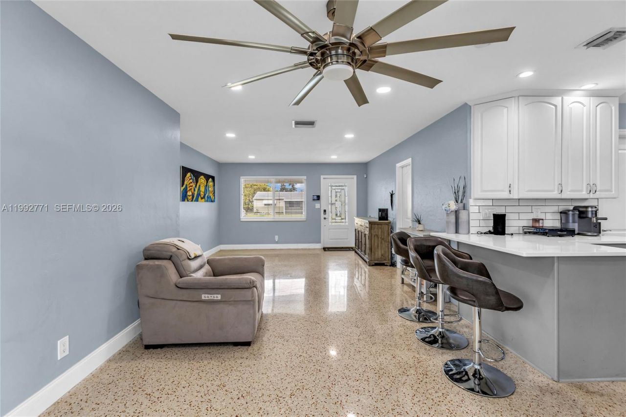 819 N 32nd Ave , Hollywood, FL 33021 Photo