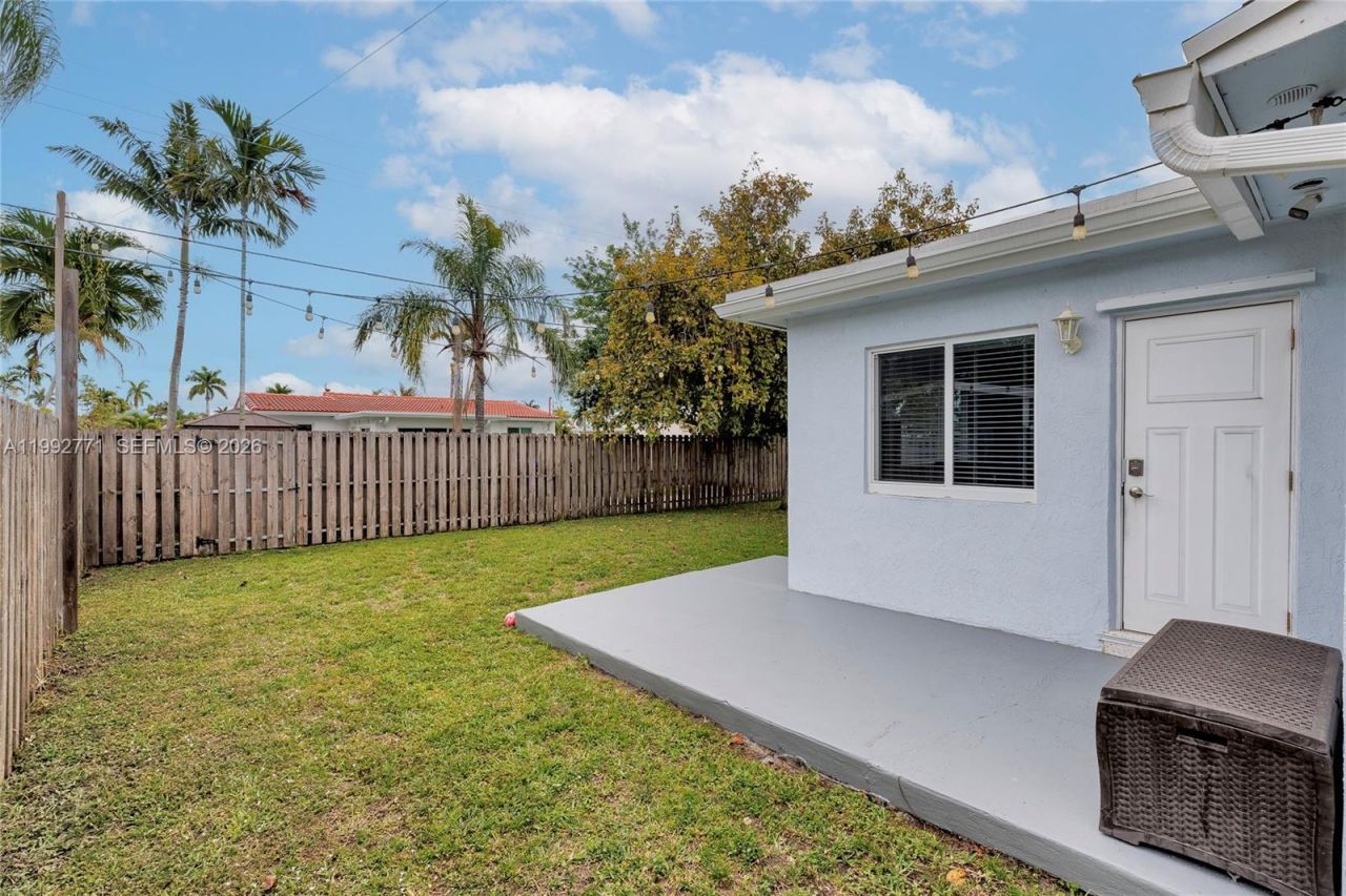 819 N 32nd Ave , Hollywood, FL 33021 Photo