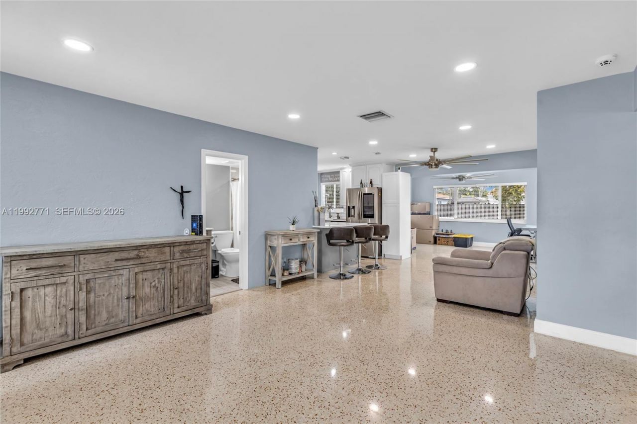 819 N 32nd Ave , Hollywood, FL 33021 Photo