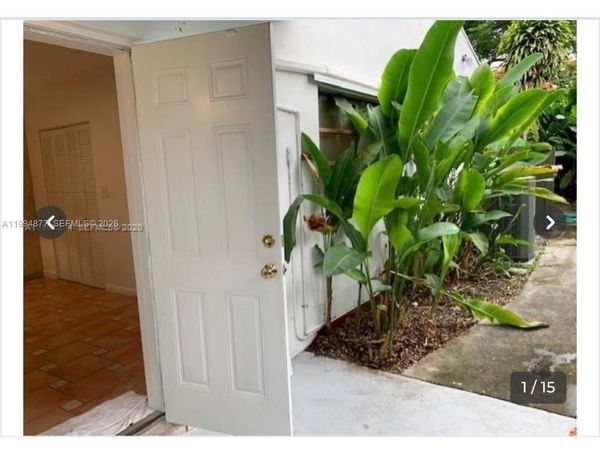 4230 SW 11th St , Miami, FL 33134