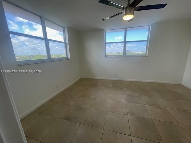 1830 Dixieanna St , Unit 606, Hollywood, FL 33020 Photo