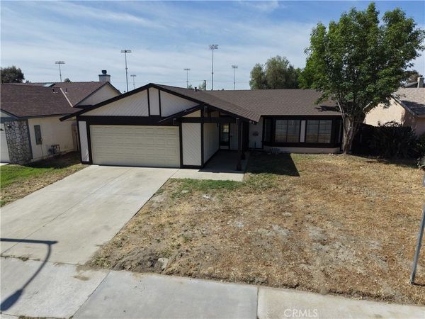 476 Westminister , San Jacinto, CA 92583