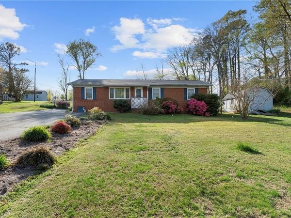 5095 ELMWOOD Street , Trinity, NC 27370