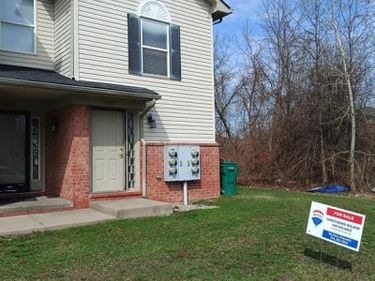 17177 Higdon Drive, Brownstown Twp, MI 48193