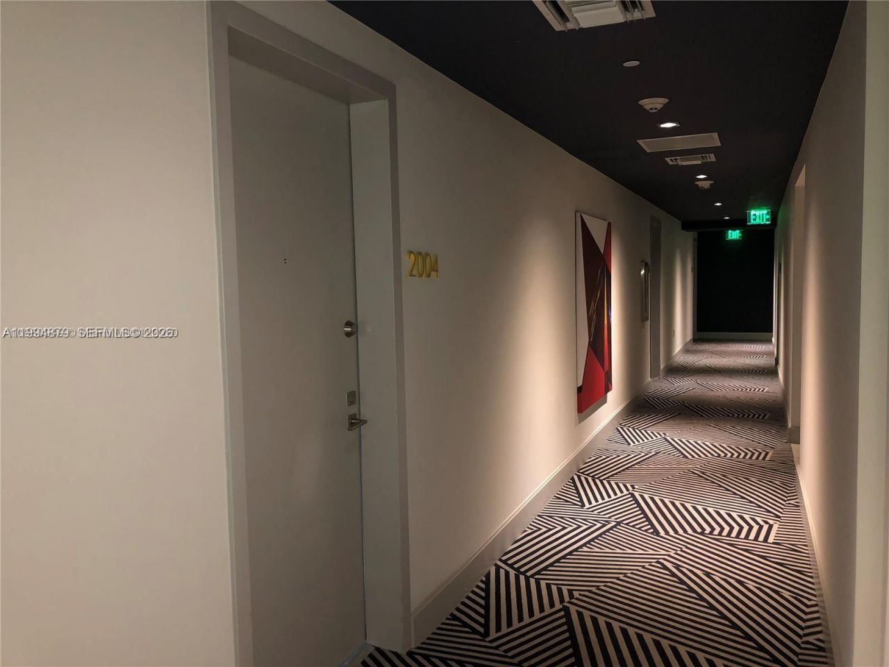 45 SW 9th St , Unit 2004, Miami, FL 33130 Photo