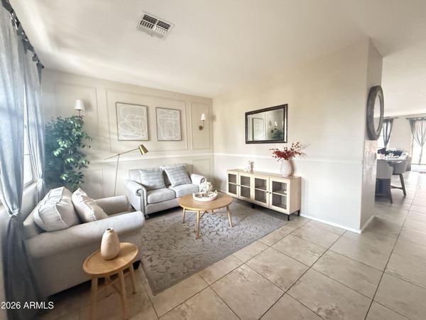 3113 W DUNBAR Drive, Phoenix, AZ 85041