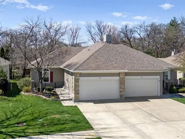4130 SW Minnesota Drive, Lee's Summit, MO 64082
