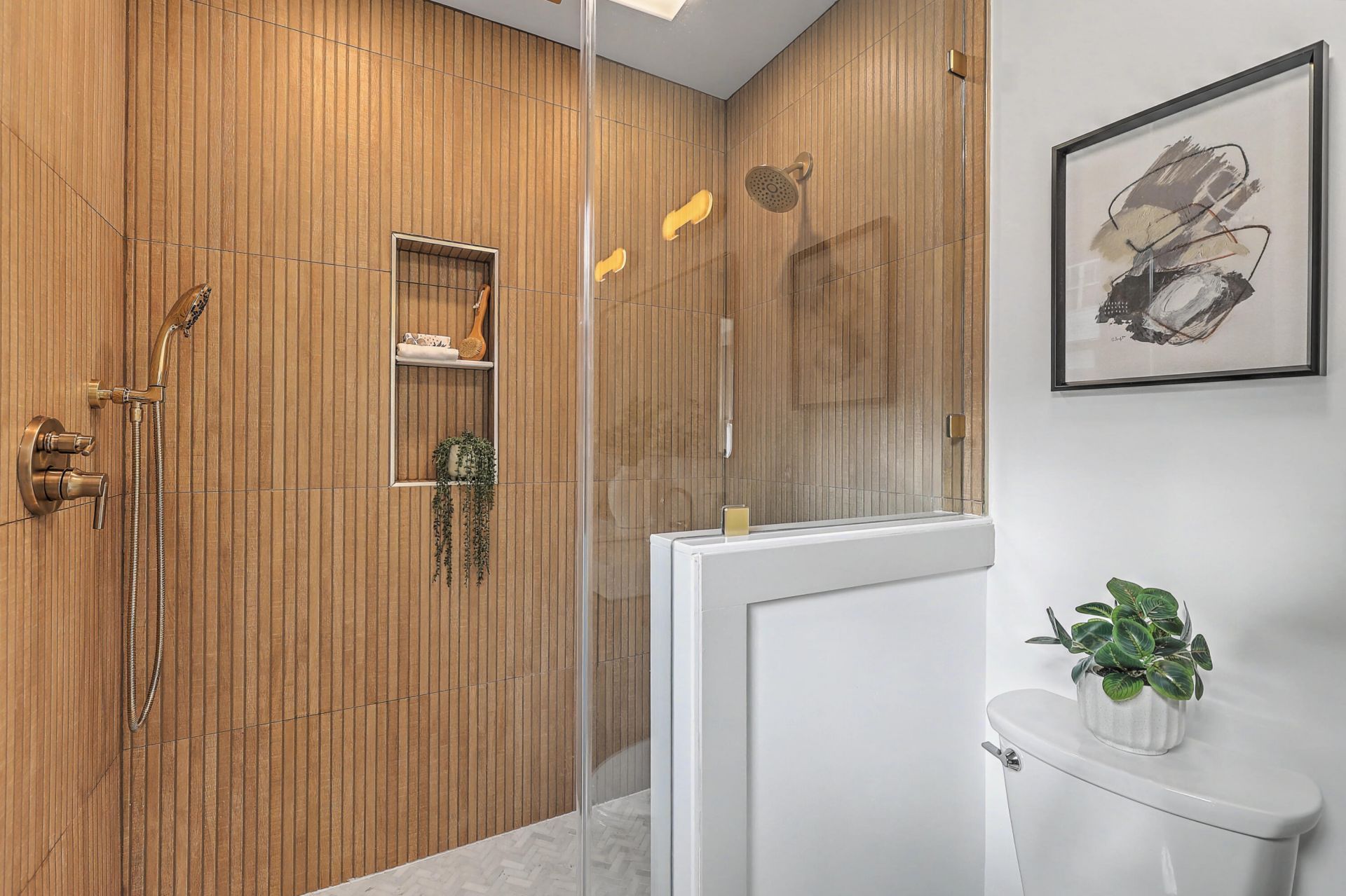 5 Saint Margaret Street Photo 33