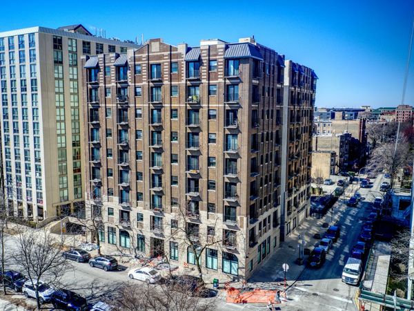 4520 N CLARENDON Avenue, Unit 708, Chicago, IL 60640