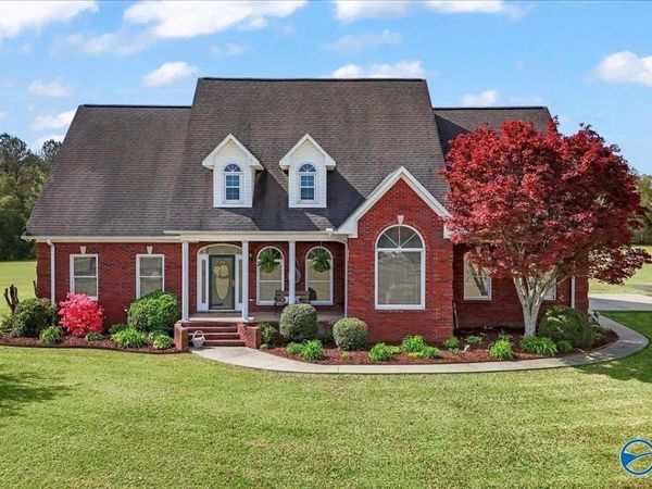 131 County Road 382, Decatur, AL 35603