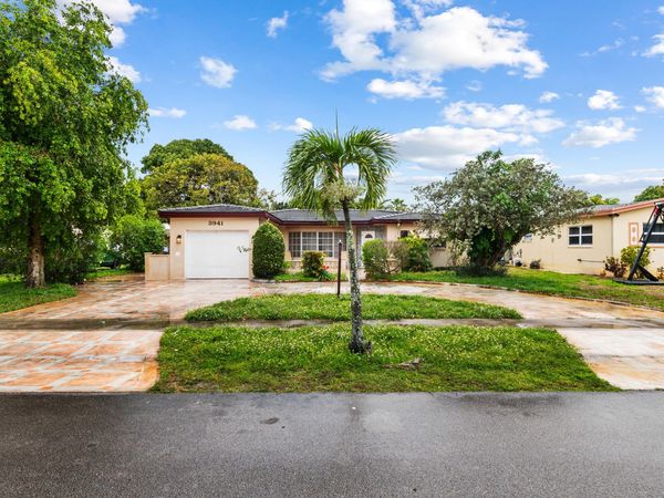 3941 NW 46th Avenue, Fort Lauderdale, FL 33319