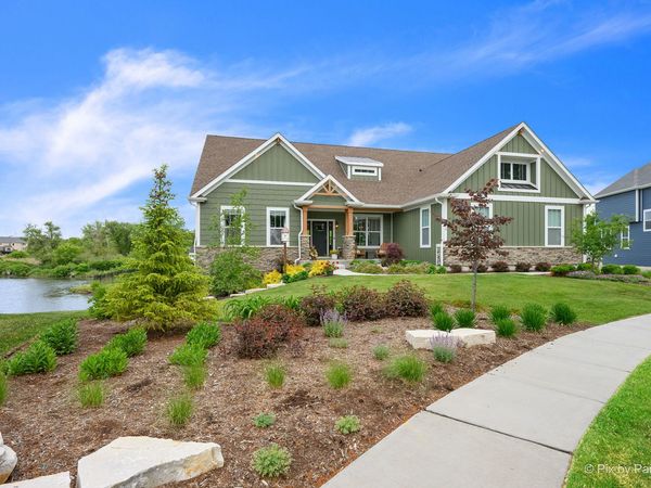 3654 Old Bridge Lane, Elgin, IL 60124