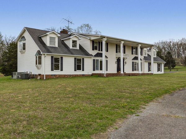 5300 Highway 31 W, Portland, TN 37148