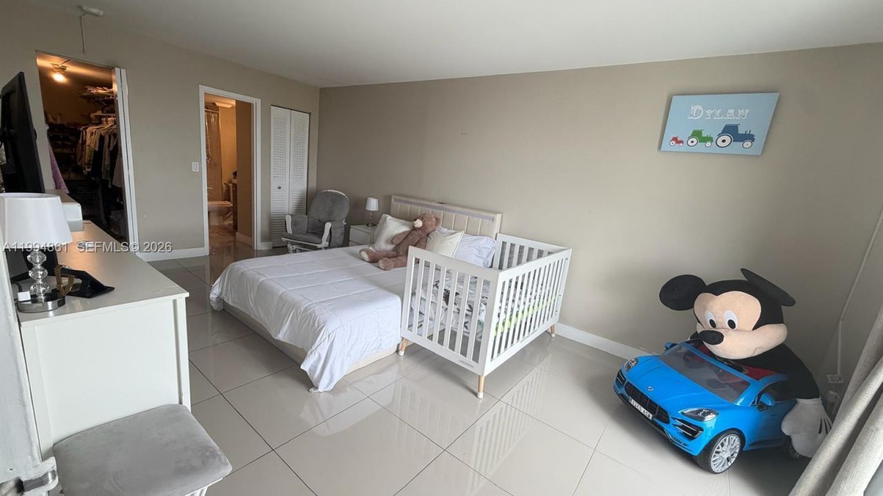 13499 Biscayne Blvd , Unit 805, North Miami, FL 33181 Photo