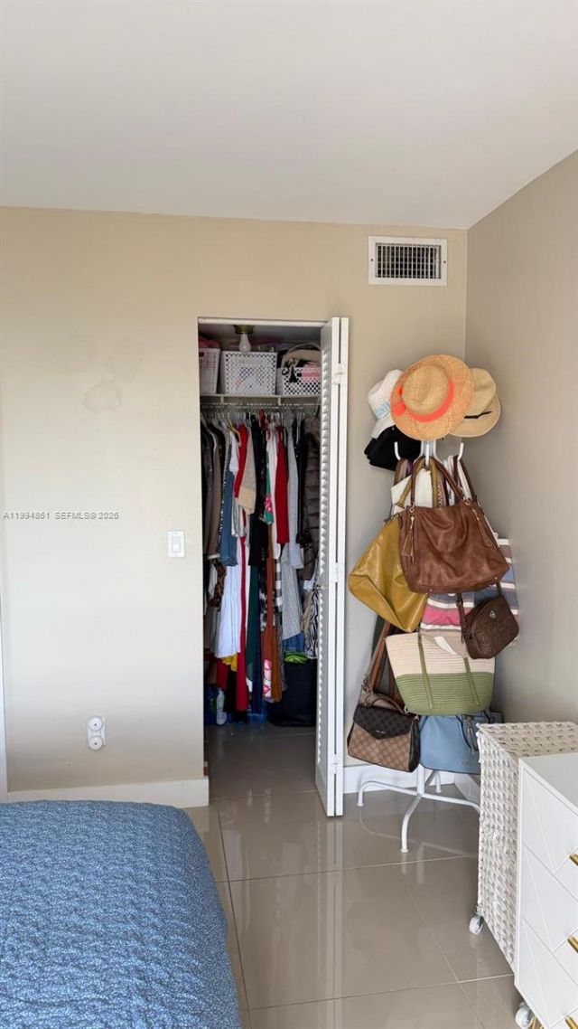 13499 Biscayne Blvd , Unit 805, North Miami, FL 33181 Photo