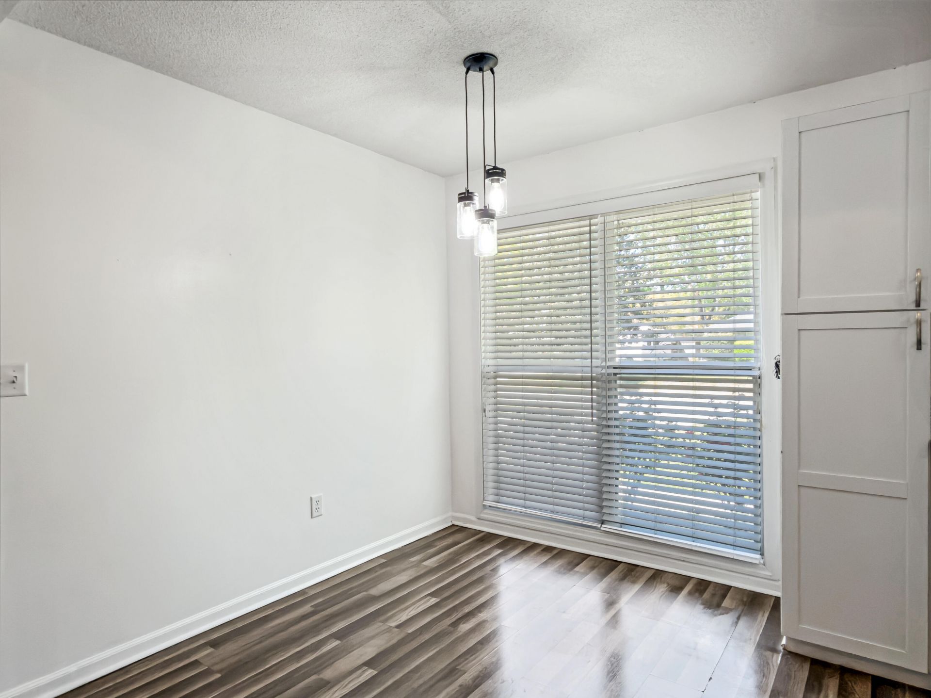 742 Olney Road Photo 11