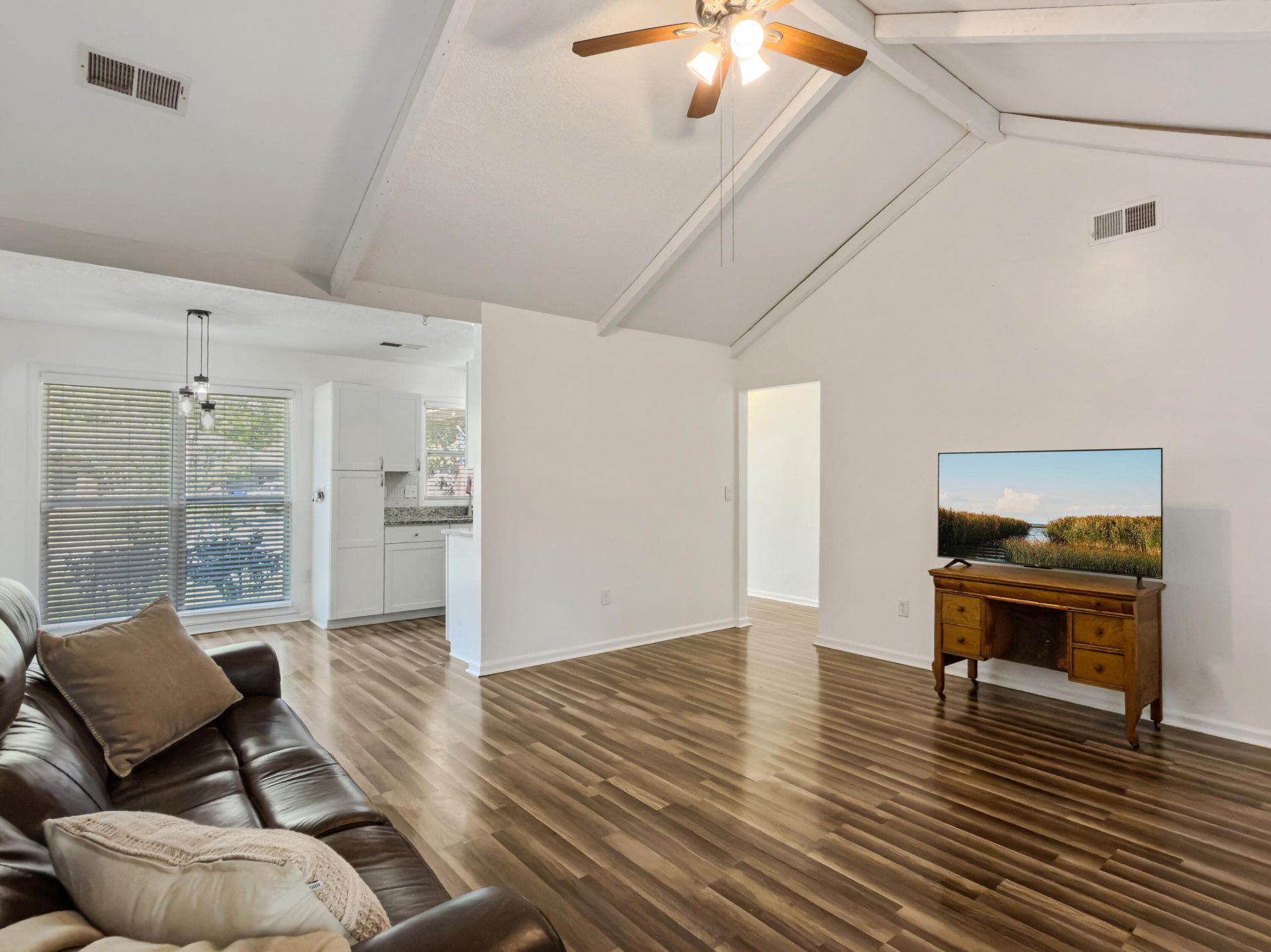 742 Olney Road Photo 13