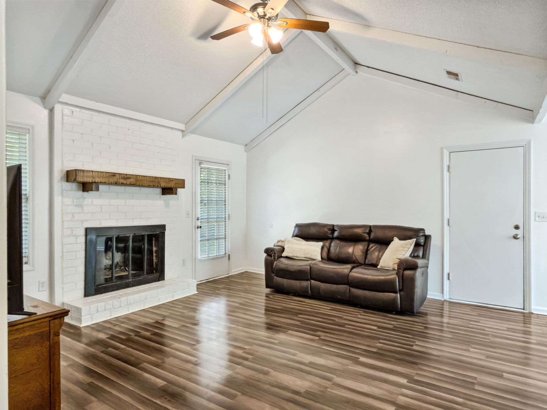 742 Olney Road Photo 14