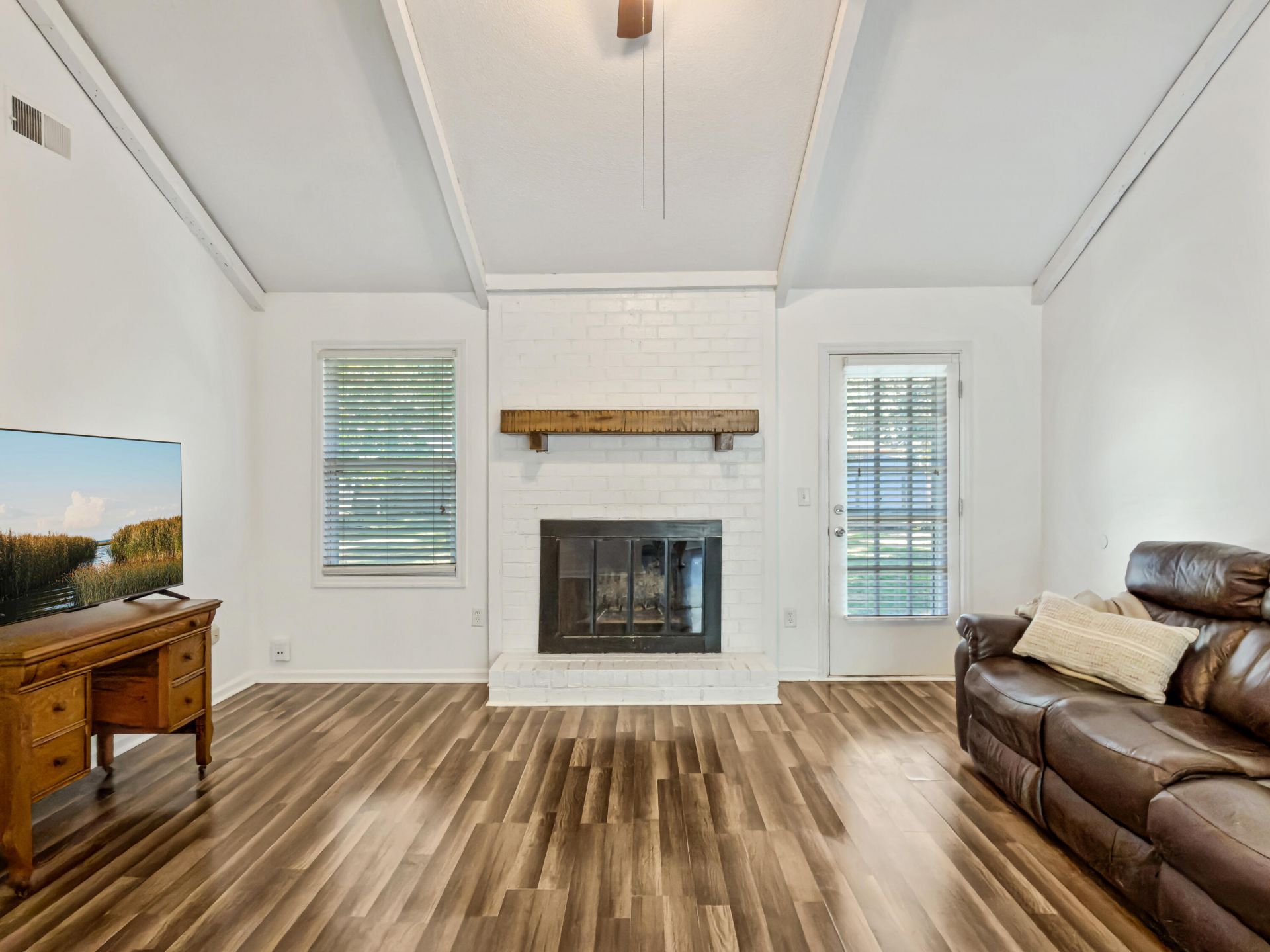 742 Olney Road Photo 15