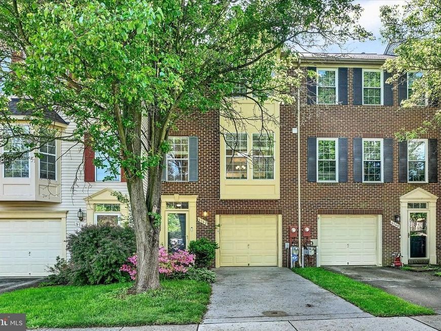6162 Silver Arrows Way, Columbia, MD 21045 Main Photo