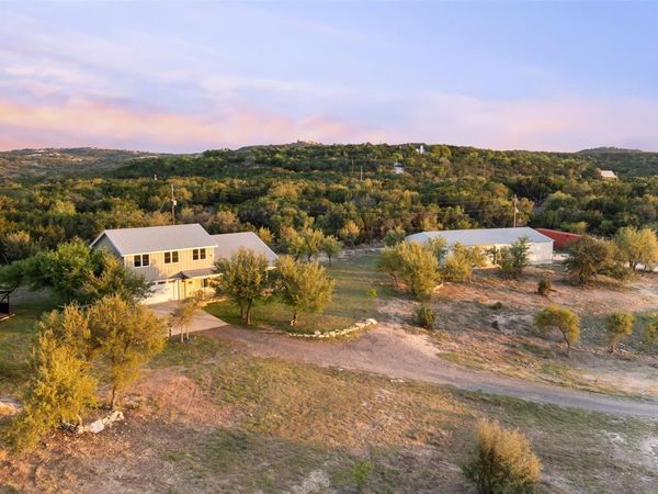 2025 Cripple Creek Stage RD, Dripping Springs, TX 78620