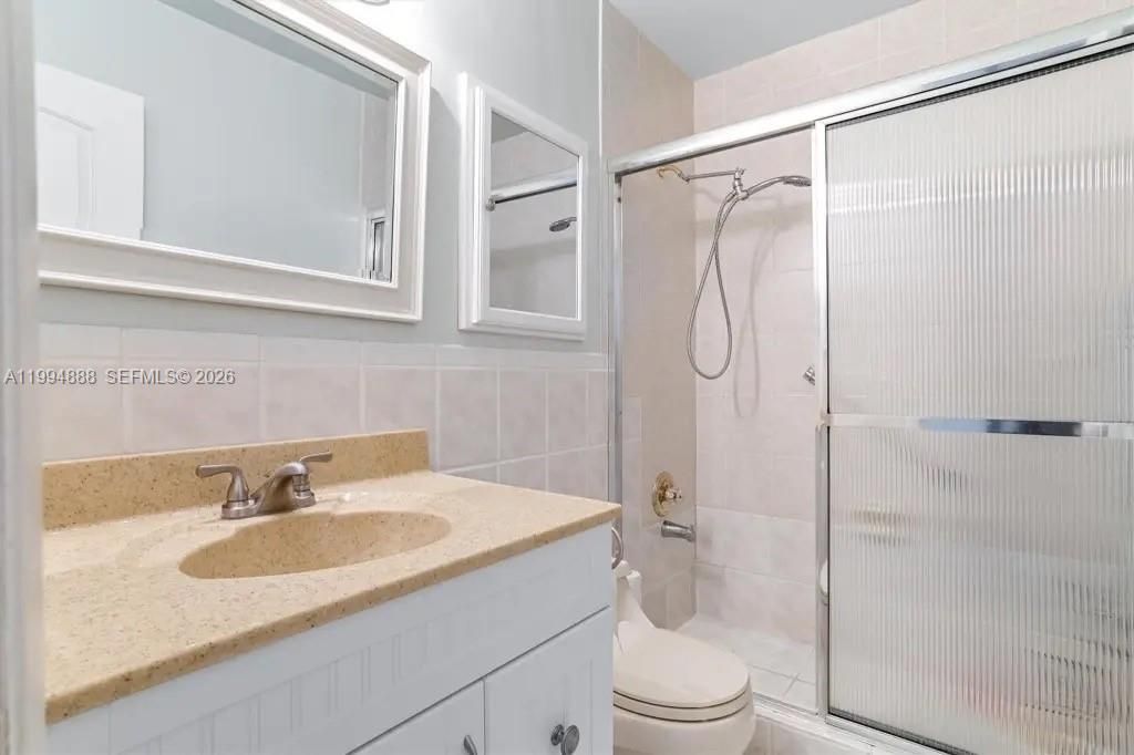 15600 NE 6th Ave , Unit 26B, Miami, FL 33162 Photo