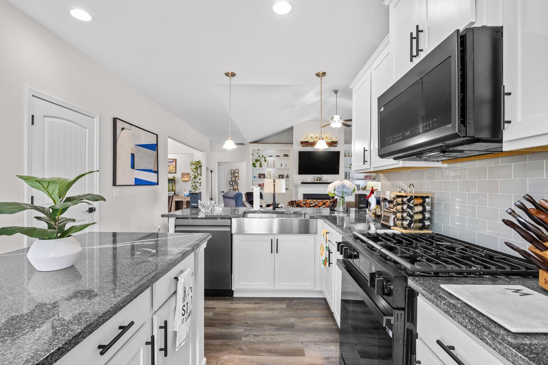 459 Honeyhill Loop  Photo 18