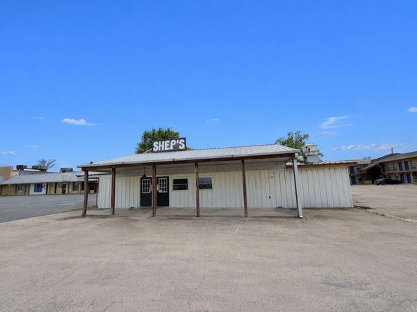 732 S HWY 65, Dumas, AR 71639