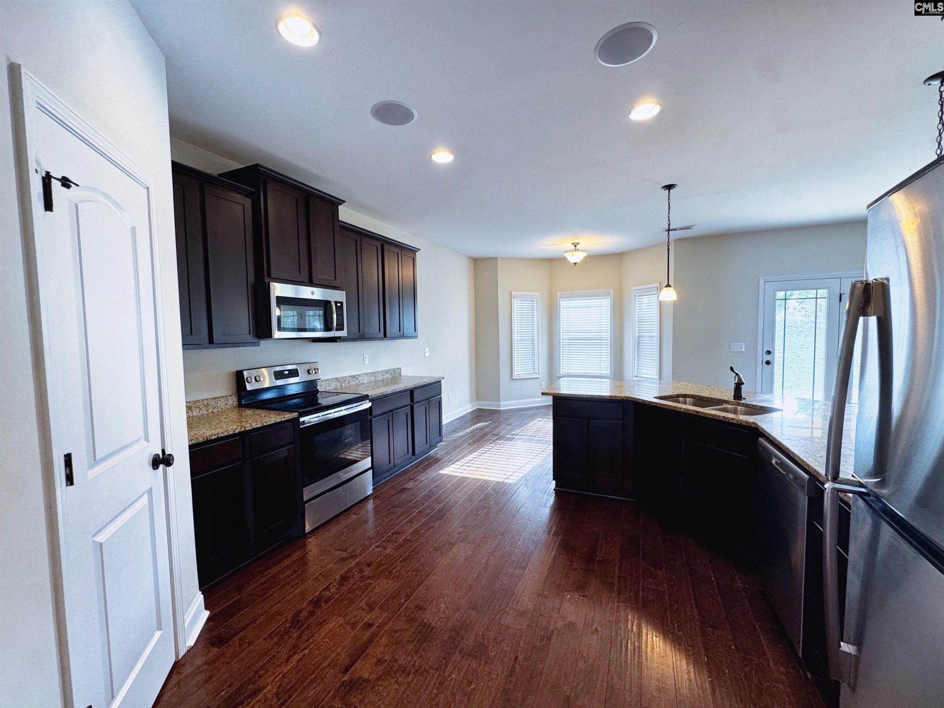 131 Shoals Landing Drive  Photo 7