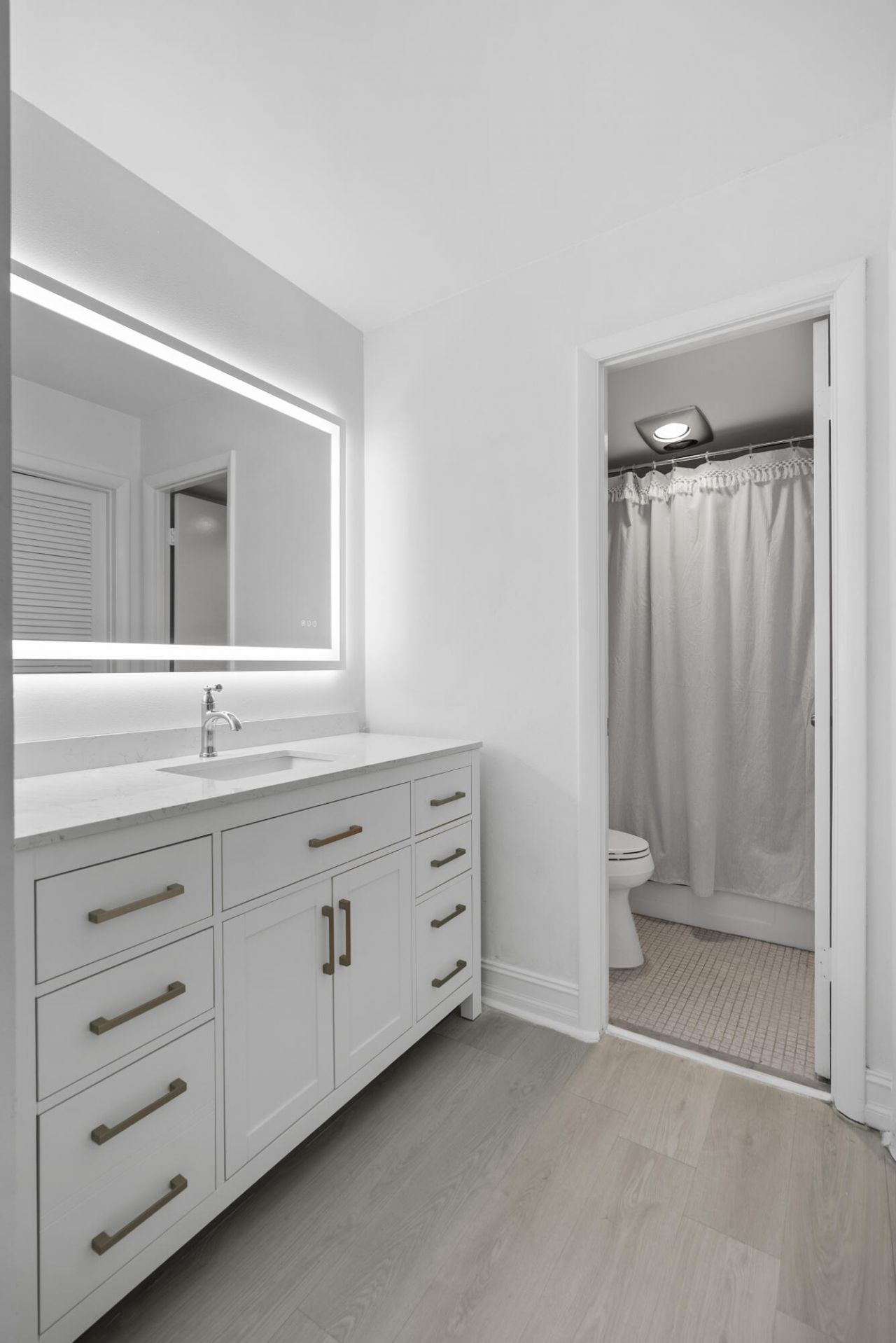 1239 Hillsboro Mile, Unit 105, Hillsboro Beach, FL 33062 Photo