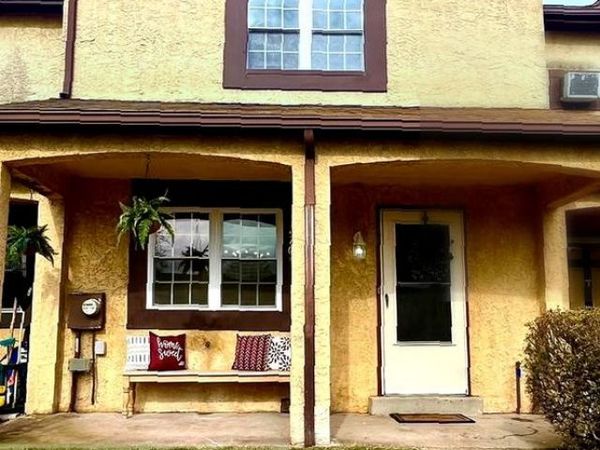 2705 WALNUT RIDGE ESTATES, POTTSTOWN, PA 19464